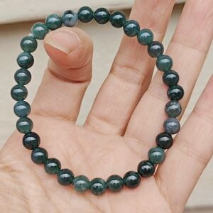 Elegant Jade Beaded Bracelet